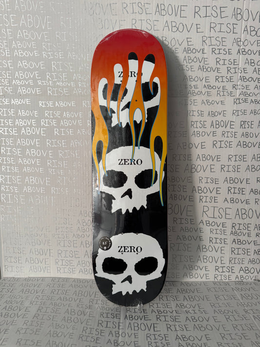 Zero 3 skull w/ flames 8.5”